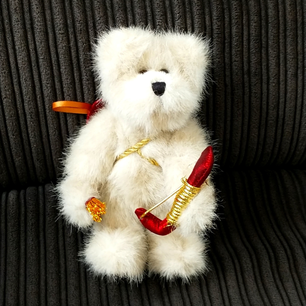 3/$12 ❤️ Boyds Bear Valentine